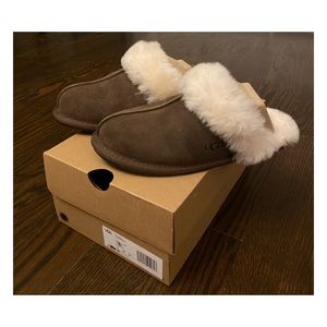 Brand New, Never Worn UGG Slipper